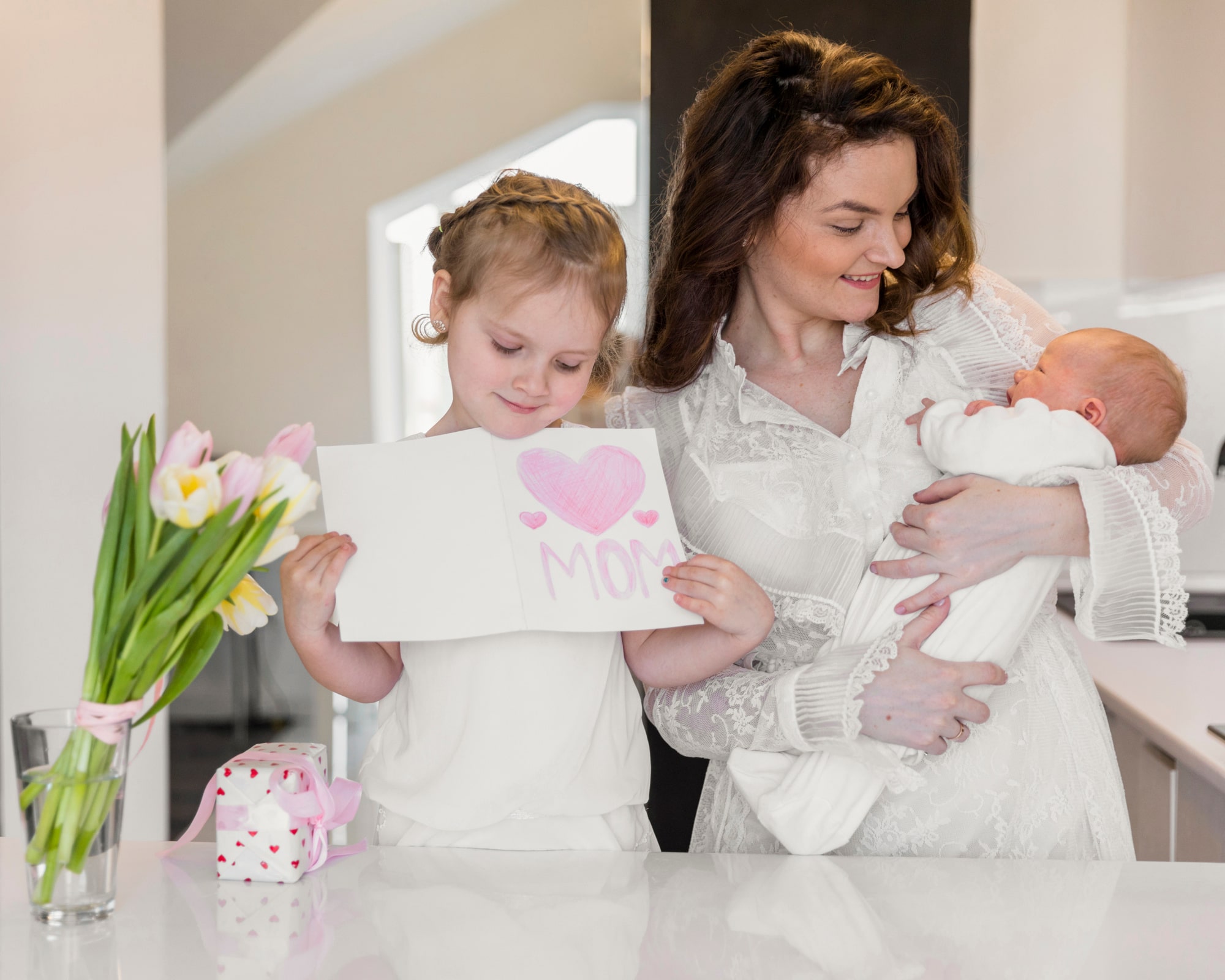Top 10 Mother's Day Gifts From Your Baby to Make Mom Smile